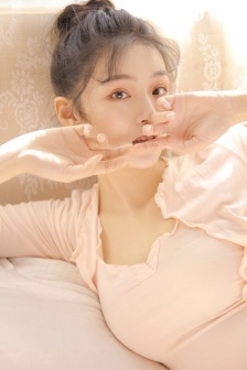 女性无裆连体内衣